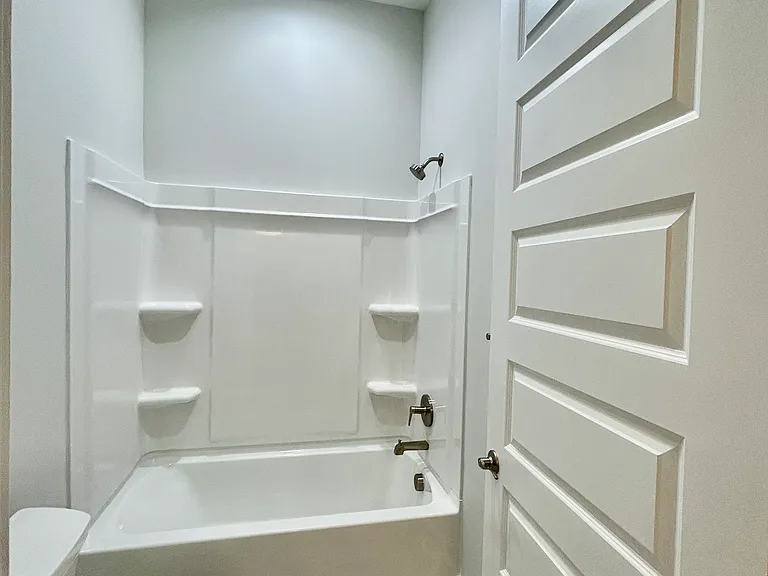 1214 Laurel Oak Ave — Photo 9