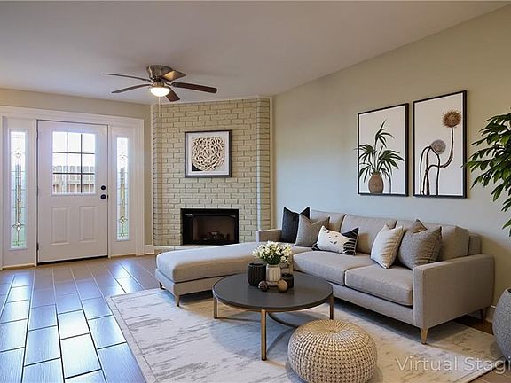 3rd image of 89 Ormond Meadows Dr