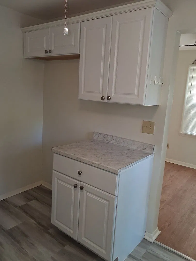 Two Bedroom 1 bath Townhouse in Niles — Photo 3