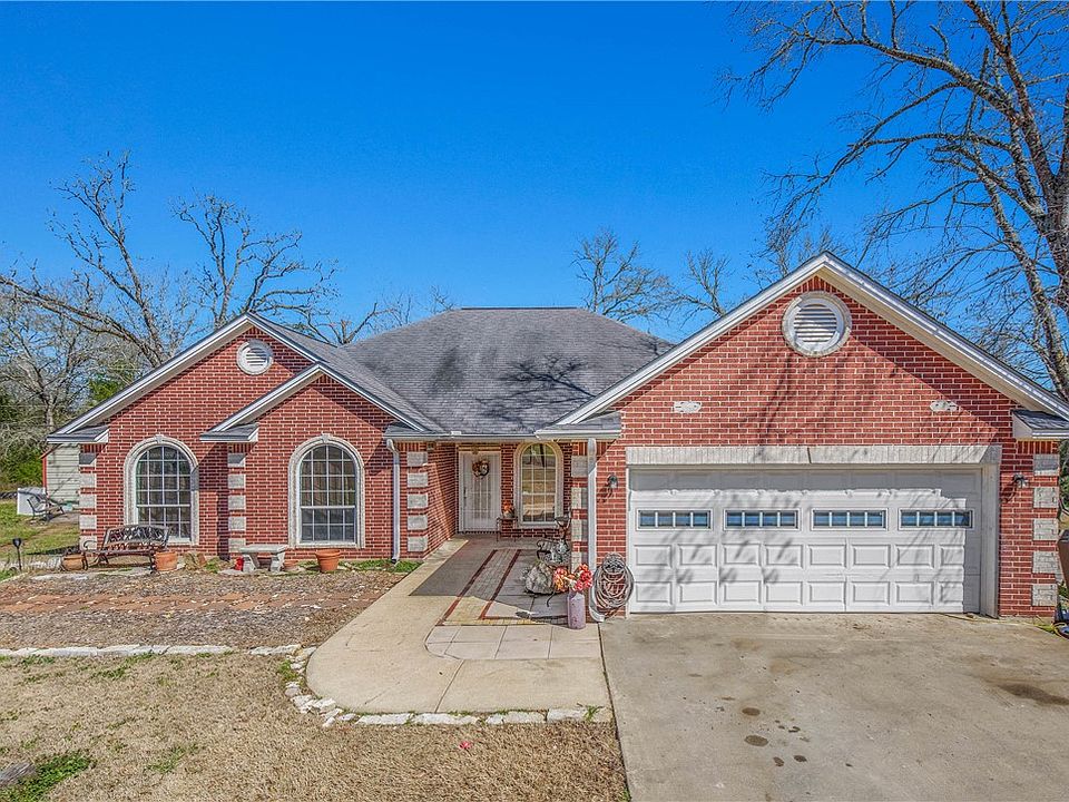 1st image of 12611 Robin Dr