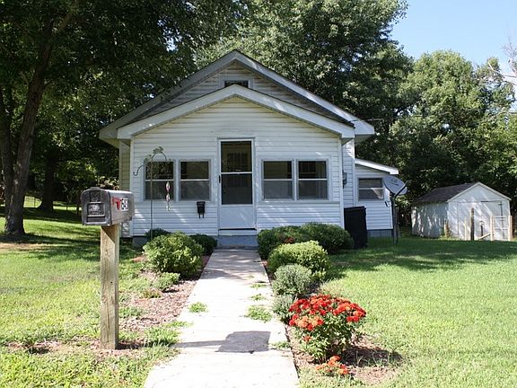 2nd image of 1543 Webster St