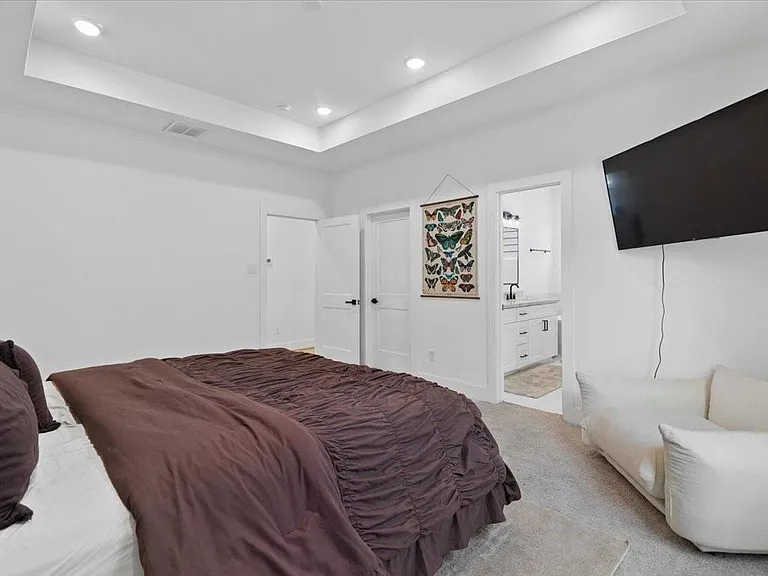 3026 Live Oak St — Photo 15
