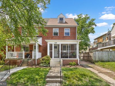 1228 N Lincoln St, Arlington, VA, 22201