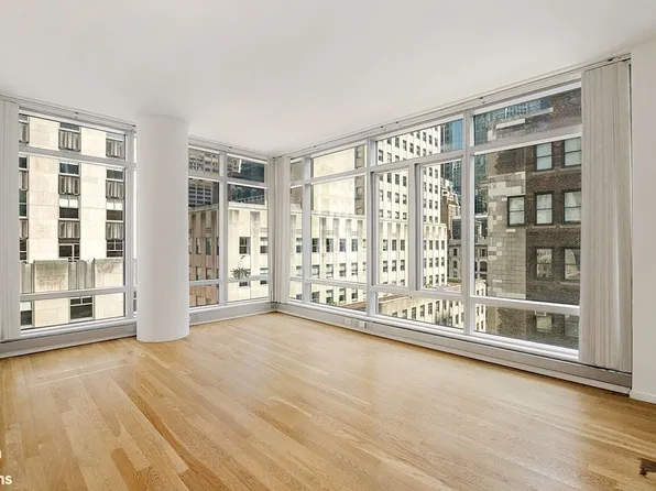 18 W 48th St APT 11B, New York, NY 10036