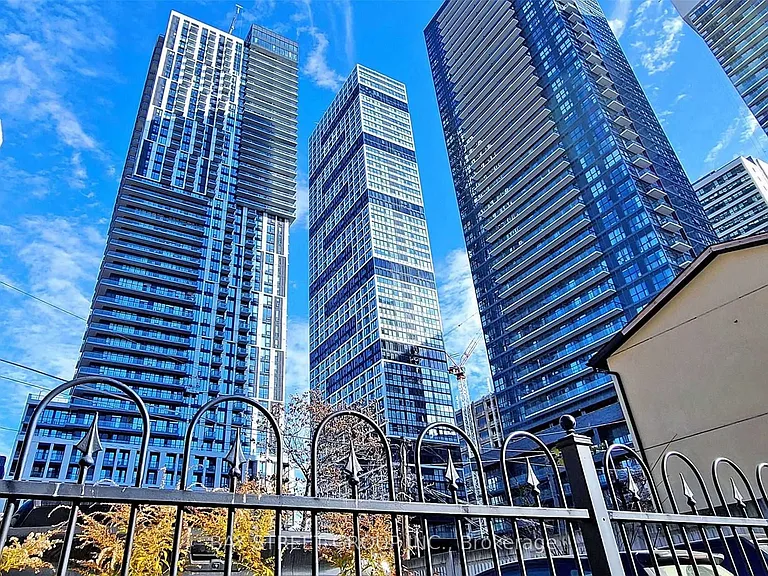 181 Dundas St E #4311 — Photo 1