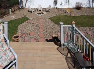 814 Goldfinch Dr, Waconia, MN 55387