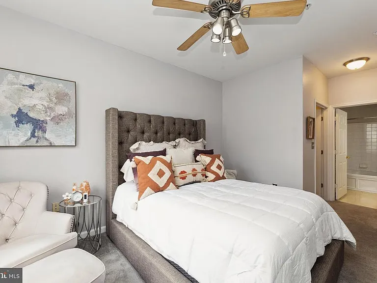 15605 Everglade Ln #15605 — Photo 5