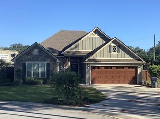 7360 Rolling Ridge Cir, Hahira, GA 31632