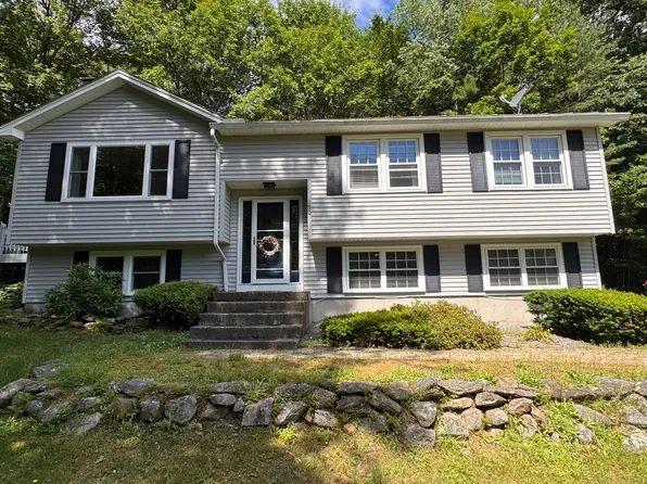 190 Pillsbury Rd, Ashby, MA 01431