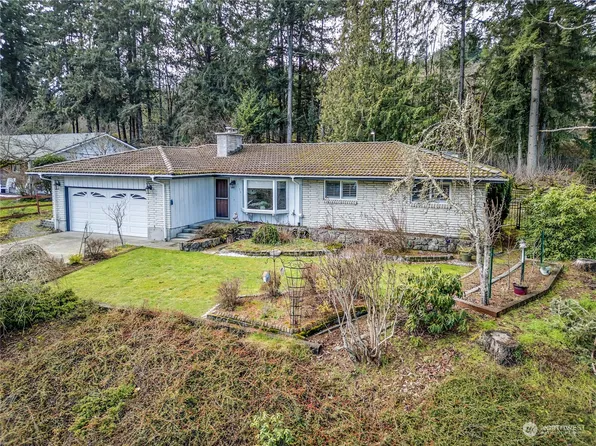 6175 Cameron Lane NW, Bremerton, WA 98312