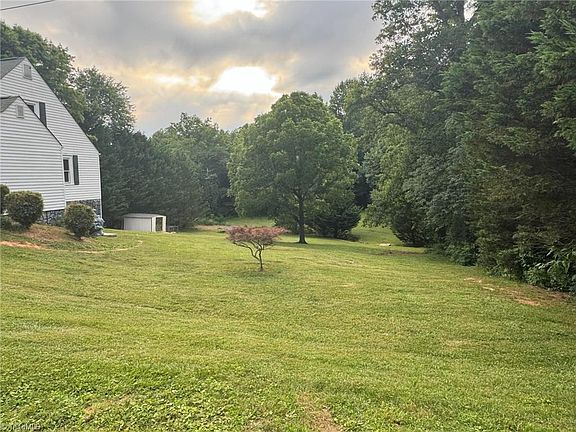 4th image of 244 Glass Rd