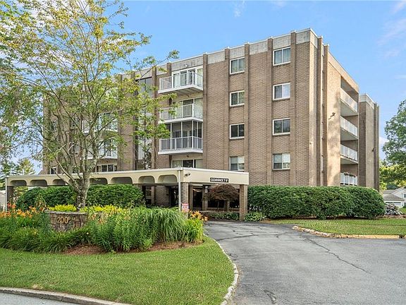 2nd image of 200 Hoffman Ave APT 402