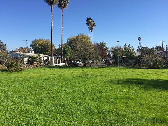 3rd image of 5700 Mascot Ave