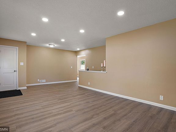 4th image of 7961 59th Ave N
