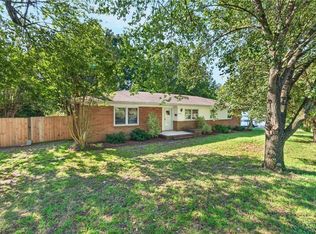 2308 Edgewood Ave, Burlington, NC 27215