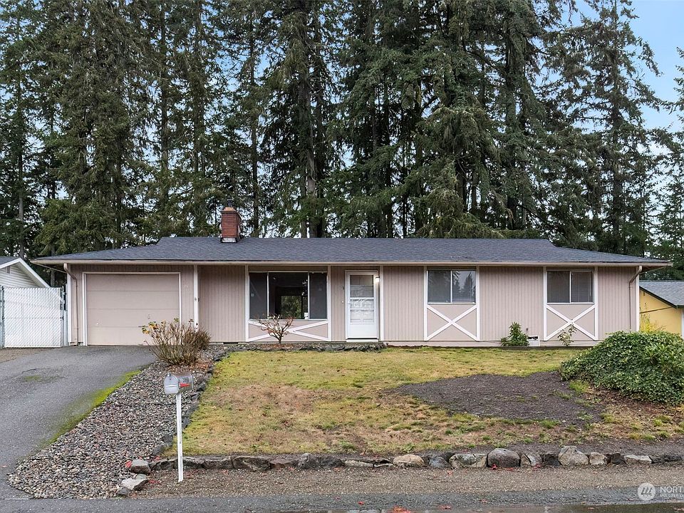 1st image of 3868 Branson Drive SE