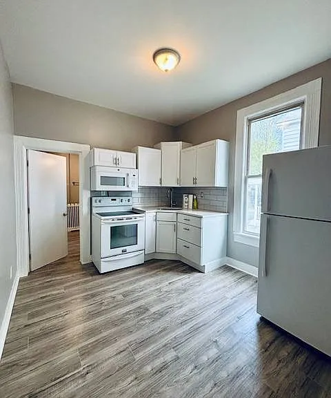 84 Saratoga Ave #1A — Photo 2