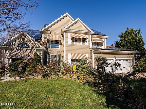 2nd image of 648 Point Avenue