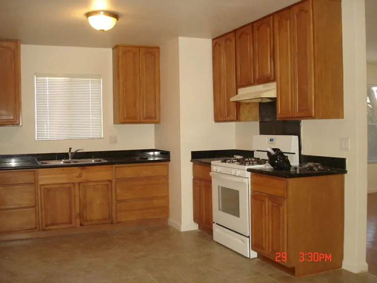 249 De Soto Dr — Photo 6