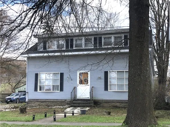 48 Main St, Laurens, NY 13796