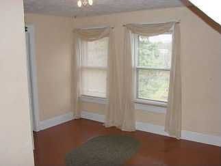 5th image of 22 N Lay Ave