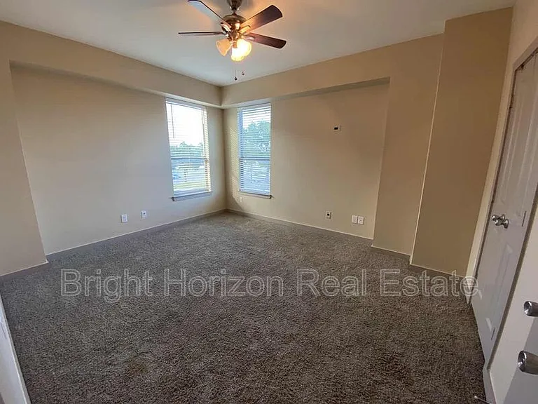3617 Valley Vista Dr #405 — Photo 28