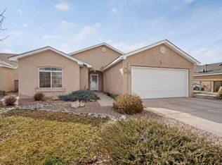 65 Rosa Ave, Los Lunas, NM 87031