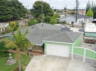 8592 Enid Ln, Midway City, CA 92655
