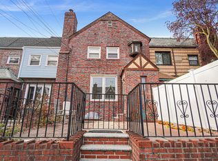 2521 Yates Avenue, Bronx, NY 10469