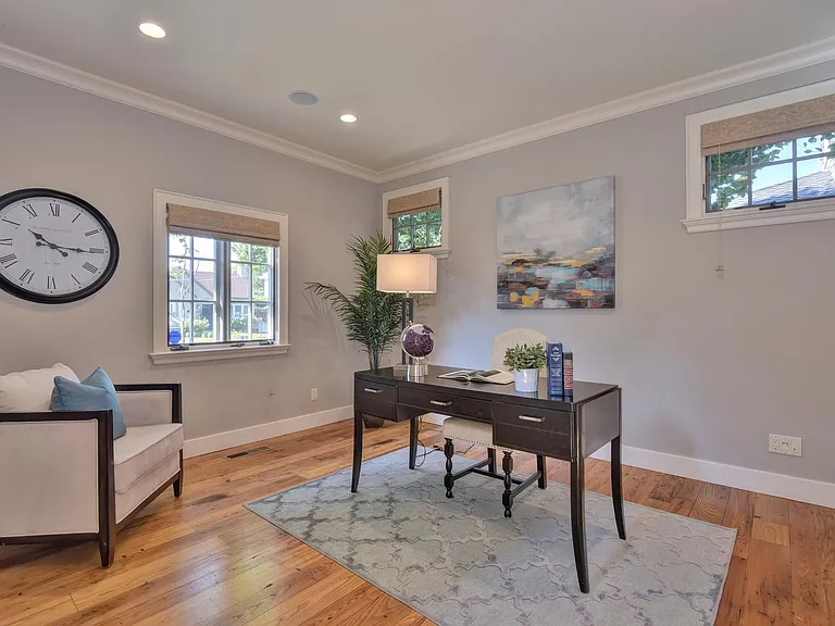 1190 Willow Glen Way — Photo 25