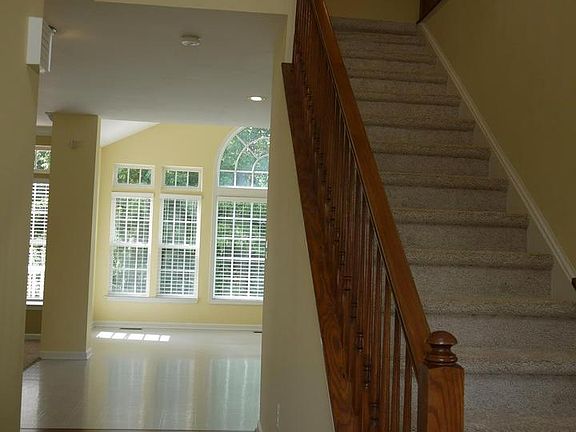 2nd image of 6910 Yeoman Ct