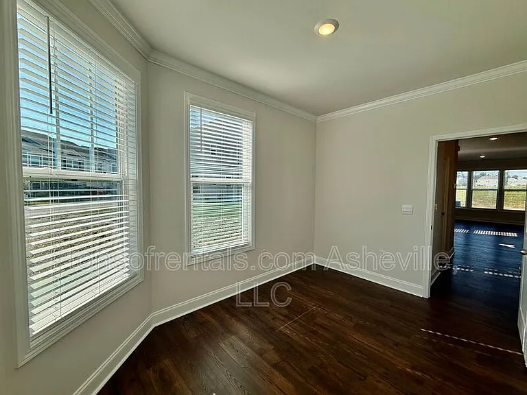 216 Valley Breeze Rd — Photo 13