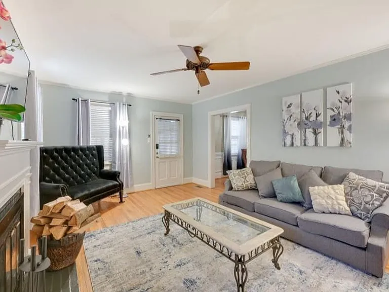 1408 Beech St — Photo 1