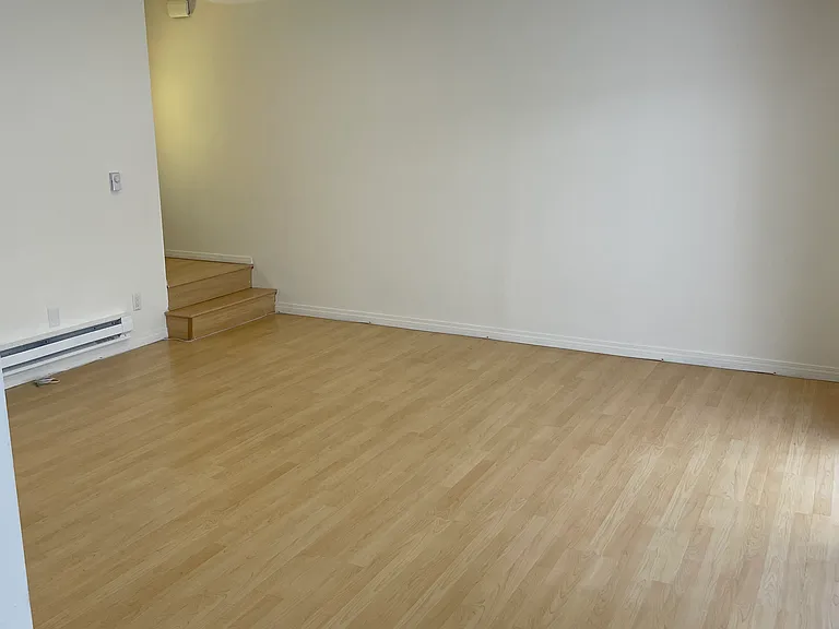 519 Francisca Ave #2 — Photo 4