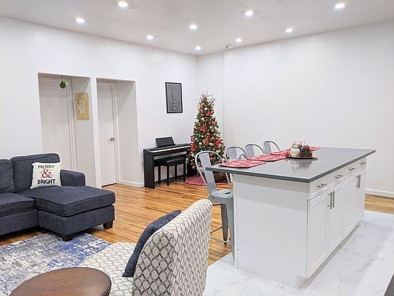 3rd image of 522 W 157th St APT 4A