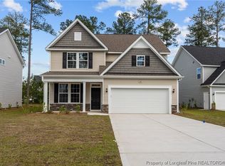 114 Pinnacle Dr, Spring Lake, NC 28390