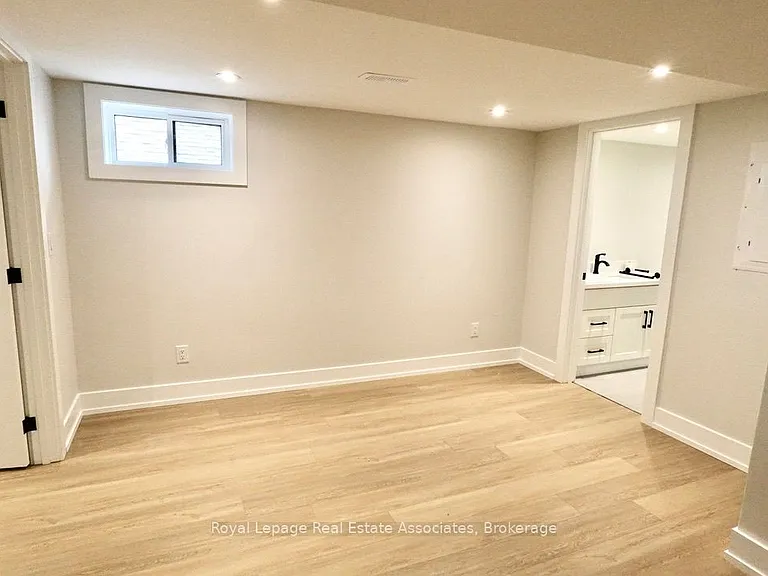 246 Marlborough St #5 — Photo 11