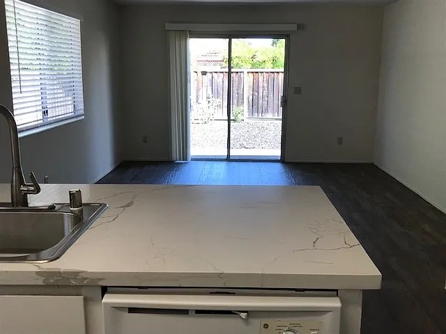 7009 Wineberry Way — Photo 7
