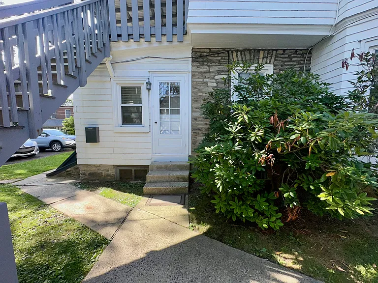 402 Cottman St #A — Photo 17