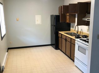 520 24th St N APT 5, Menomonie, WI 54751