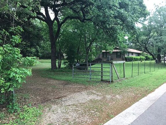 4th image of 13609 Caldwell Dr