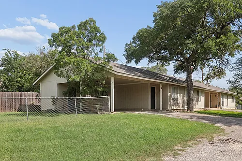 3114 Plantation Rd #A Photo 1