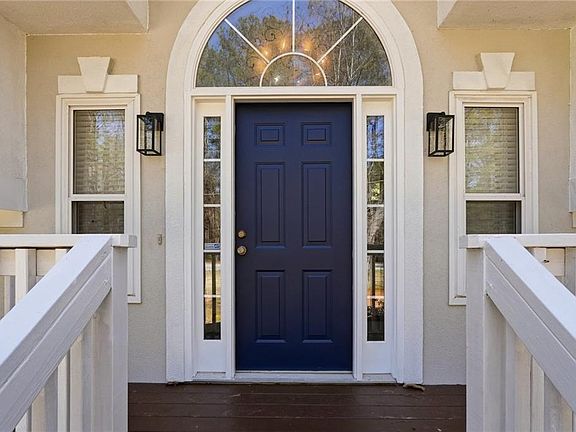 2nd image of 4559 Meadows Rd