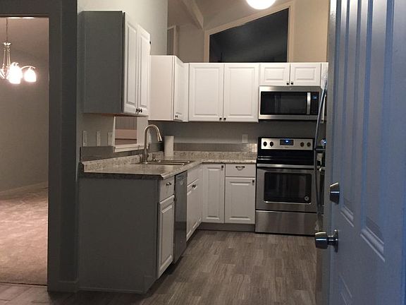 New Kitchen & Appliances