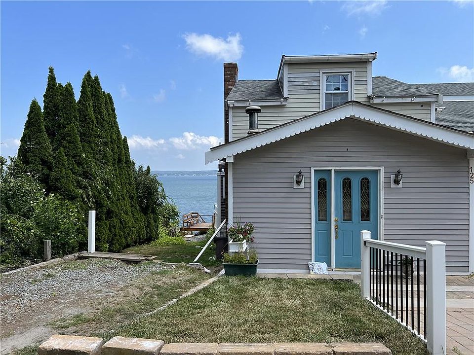 1st image of 125 Bayside Ave
