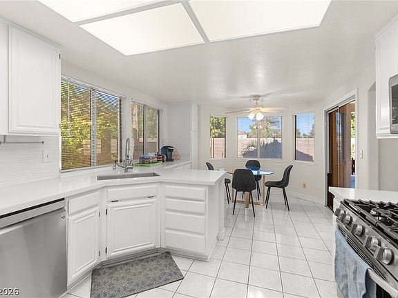 4th image of 4708 Standing Bluff Way