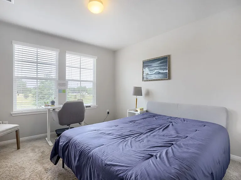 525 N Heatherwilde Blvd — Photo 15