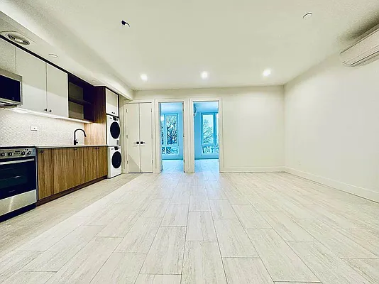 Rented by Doorway NYC, LLC | media 1