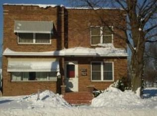 2177 Green Bay St, La Crosse, WI 54601