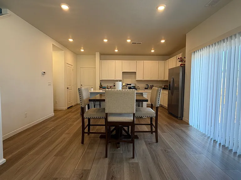 239 Adams St — Photo 13